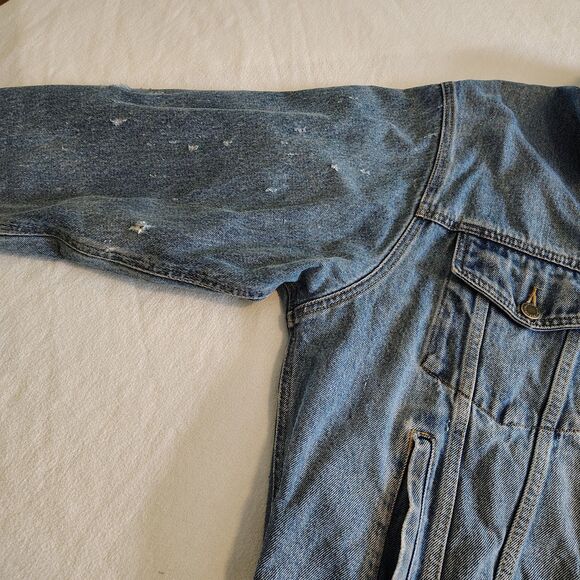 VTG Wrangler Hero MEDIUM Denim Trucker Jacket Men's Faded Workwear Distressed - Picture 16 of 16